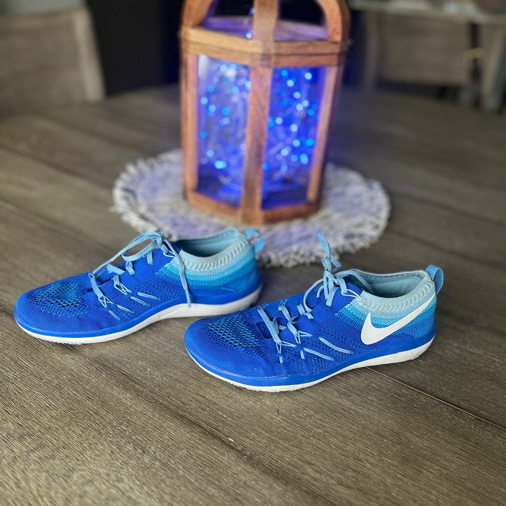 Nike Air Fit Gently Worn Tennis Shoe Gem